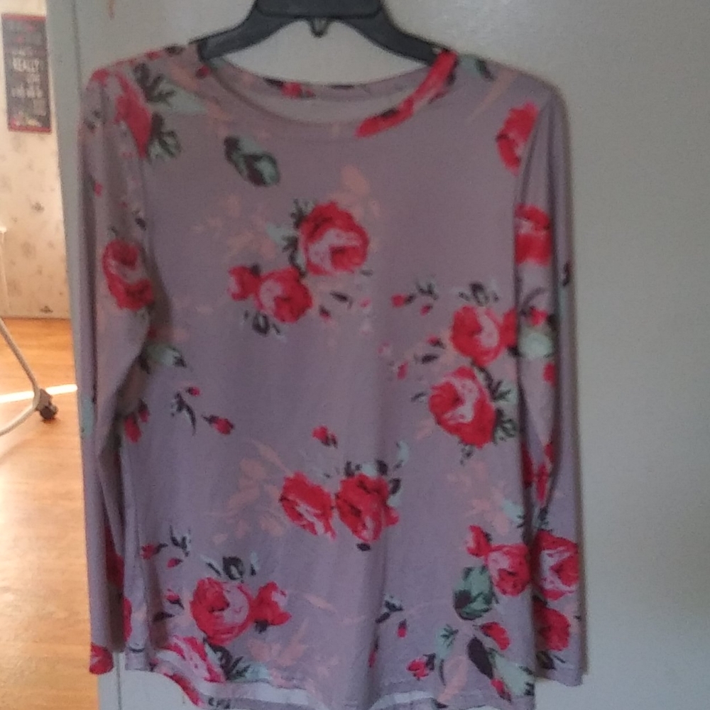 Womens Long sleeve blouse